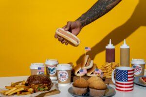 Why Fast Food Restaurants Continue Dominating Modern Food Culture